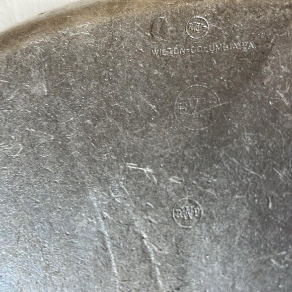 Vintage Wilton Armetale Small Oblong Serving Bowl Pub Renaissance Props - Picture 4 of 5